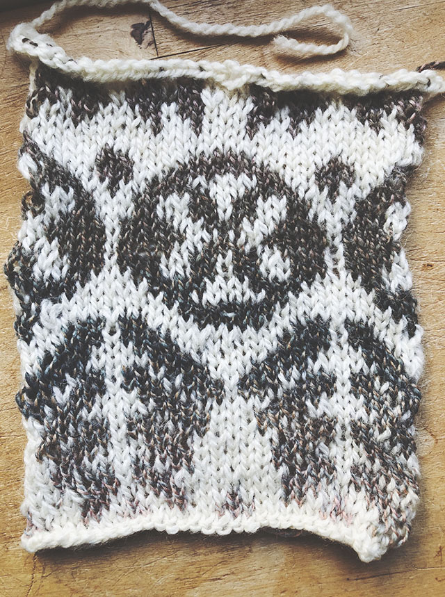 Image of my Guthrie swatch in a mix of yarns.